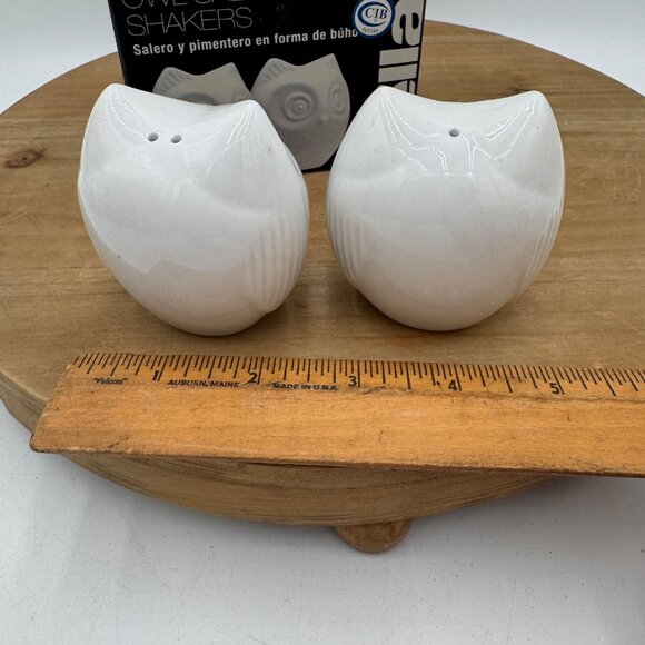 The Cellar Macys NIB Owl white salt and pepper shakers gift present holiday fall - Picture 8 of 8
